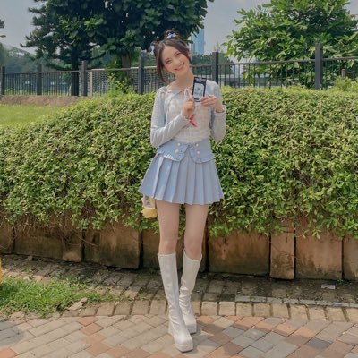 dindamontesz_'s profile picture. fangirling acc 💎