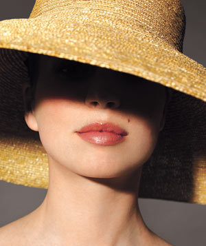 artybabe59's profile picture. Crafty artist. I make fabulous things from material and found stuff.  Can make cards . Retweet anything of interest, which  isn't necessarily an endorsement ..