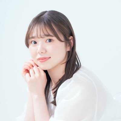 声優/役者🐥編み物したり、カフェに行ったり、ネイルしたり、、💅滋賀県出身の人🧍🏻♀️好きなものは好き!!と大声で言いたい。Instagramものんびり更新しています✌︎目指すは人間向日葵🌻 https://t.co/HUMlybKBez 🎤