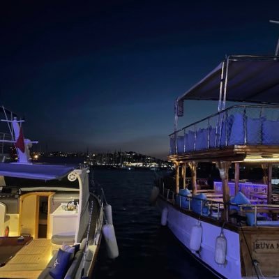 M7MEDRQ8's profile picture. 