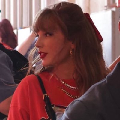 polymericshaker's profile picture. Rimango in bilico nel via vai