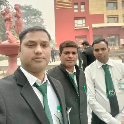 KundanK56541742's profile picture. Sahariyan