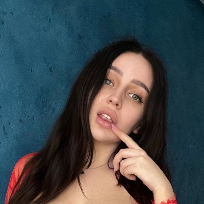 Hi! I'm Hanna❤️
Beautiful angel😇
Dreaming about my own travel agency 🌸
Welcome to my page babe😘