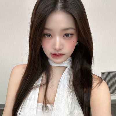 zzasvine's profile picture. 