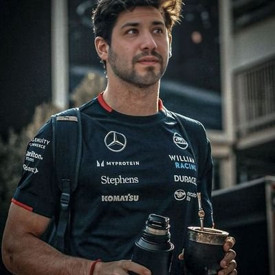 Periodista Deportivo, Relator de fútbol. Amante de los deportes.