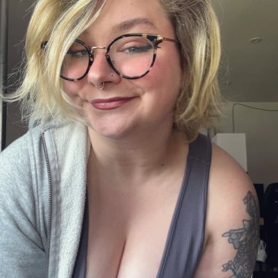 kitten0760's profile picture. They/She nsfw +🔞| pisces| pansexual| 25 ✨kink friendly✨lewd✨ onlyfans✨cam model