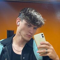 Stanik (@hynkstanislav) 's Twitter Profile Photo Stanik (@hynkstanislav) 's Twitter Profile Photo
