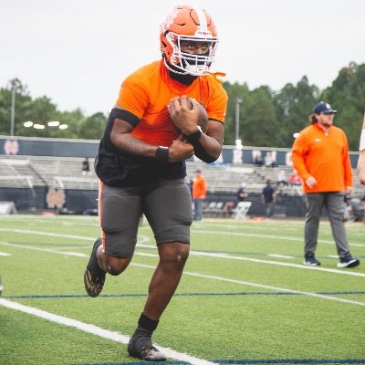 Arquevious Echols Profile