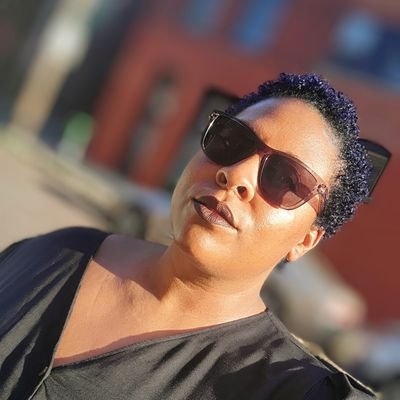 @MelaninandLit