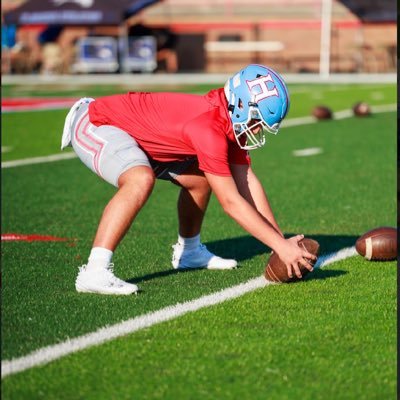 5’11, 190, 2026, football long snapper and baseball player at Hillcrest High School in Tuscaloosa, Alabama. Phone # 205-526-9607