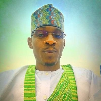 UzaifaPa's profile picture. 