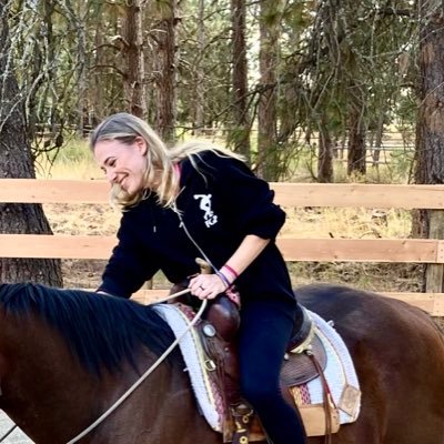 Xelona_Xelona's profile picture. Human primate (she/her) 
Evolutionary, cognitive & biocultural applied anthropologist 
PhD climate change & cultural evolution, uncertainty and decision-making