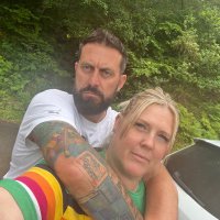 Becky Saunders (@b3ckys) 's Twitter Profile
