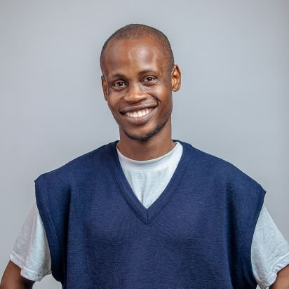 hogan_banks's profile picture. Strategic Visual Storyteller & AI-Enhanced Brand Designer | Transforming Small Businesses into Bold Market Leaders

LinkedIn: https://t.co/KGYypRte7D