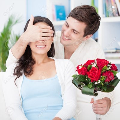 رجل الميزان، المولود بين 23 سبتمبر و22 أكتوبر، يمتاز بعدد من الصفات التي تشكل شخصيته الفريدة. إليك بعض أبرز هذه الصفات:
1. *الدبلوماسية*: رجل الميزان يمتلك قد
