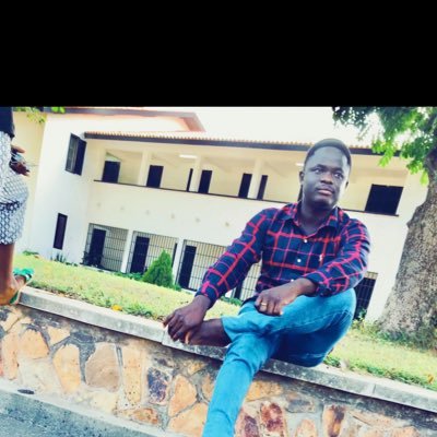 A die hard Man United fanatic || Ambitious and determined || Things are the way they're and not the way they're supposed to be. Think positive. @manutd fan