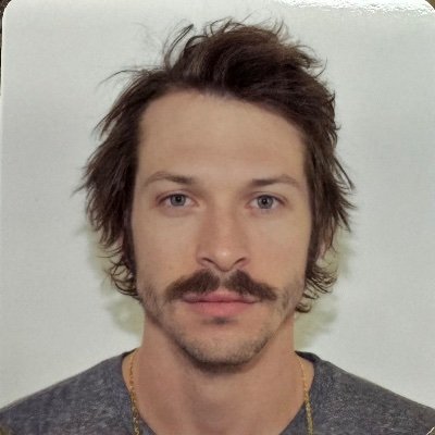 @Andrew___Morris