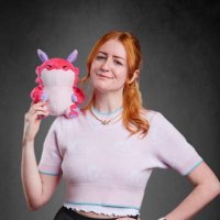 Riot Lisa Marie (@lisamarieplays) Twitter profile photo