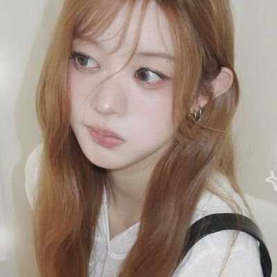 lovkatse's profile picture. 