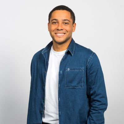 @canalplus
Journaliste sportif spécialisé principalement dans le football et MMA sans oublier l'hippisme.