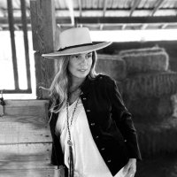 Annie Rost (@annierost) 's Twitter Profile