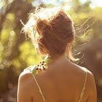 I love life and sports, because they make me feel endless vitality and joy, can let me run freely in nature,enrich my body and mind, make life more colorful.