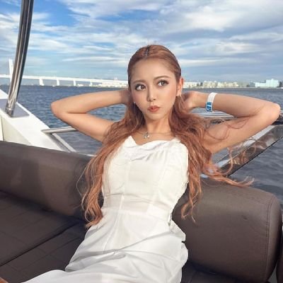 yuriko048246293's profile picture. 