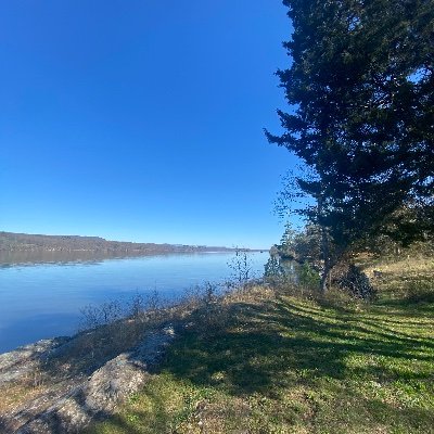 CarlaLalaRamos's profile picture. Simplify Life … Be Kind … Laugh A Lot .. Don’t Litter .. Everyday is a New Adventure ..