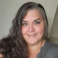 Tammy Pinchard (@tleapinch) Twitter profile photo