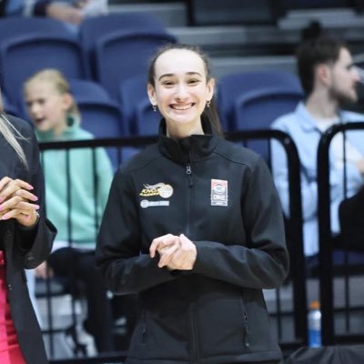 Coach 🏀 PhD Candidate - Understanding intrapersonal expertise development in sport coaches📚