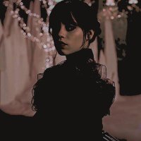 ♕︎ (@oflestrangeheir) 's Twitter Profile