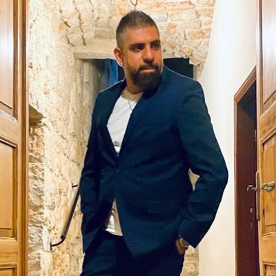 royaoun89's profile picture. 