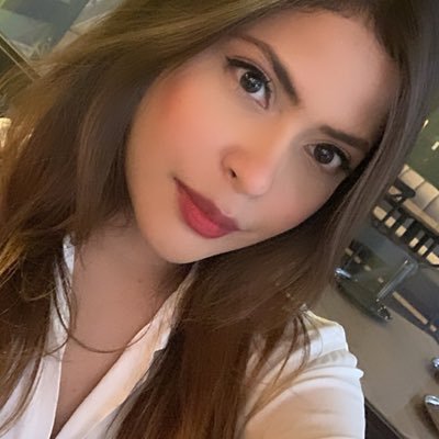 lareinaloren's profile picture. participante de #LCDLFilosos2 TT 🌎 #teamQueeL #laresistencia