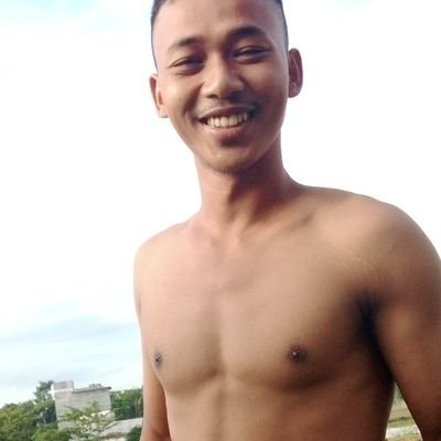 str_croot's profile picture. yg mau prank,bisa chat tele...
vcs or foto video