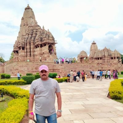 हम सब एक हैं