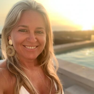 🐛 Stavroula Krallis 🦋 Mother | Trainer | Founder | Disrespect = Block