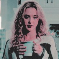 * 𝑷𝐄𝐘𝐓𝐎𝐍. (@punkandcurls) 's Twitter Profile