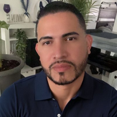 Puerto Rican 🇵🇷♥️🇺🇸 Ed.D. Professional in Special Education, Instructional Technology and Distance Education. I enjoy 🎶 📚✈️