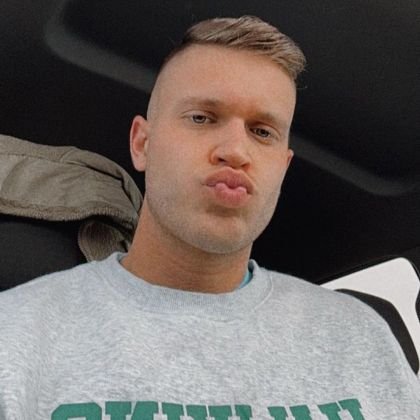 dave1love23's profile picture. I love summer 🥰