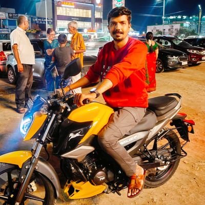 vmsbalaji's profile picture. 'தீதும் நன்றும் பிறர் தர வாரா’

💪 Mr. Thanjavur -2012 
🏃 Marathon - 2013 to 2015
✍️ Lyricist

https://t.co/VJY0ebVbDE…