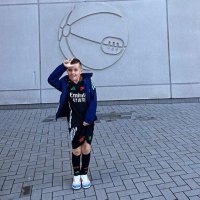 Mana (@manate34) 's Twitter Profile