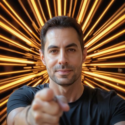 CabezonDigital's profile picture. Me gusta reír, compartir tiempo con mis amigos y disfruto intentando mejorar el panorama político.