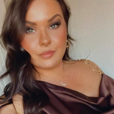 johannafreear_'s profile picture. 26 Ⓥ 👩🏻‍⚕️🐱🌈🌱