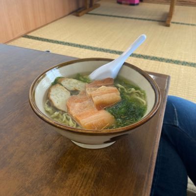 wUXcu45T3984152's profile picture. 