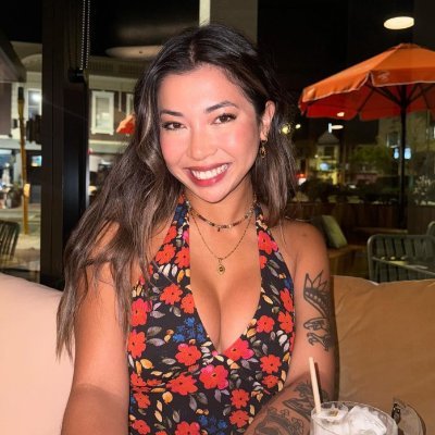 Your favorite American-Asian Mermaid ✨ Just seeing what the world has to offer ✈️🌏
I always reply on my OF 🙈⬇️