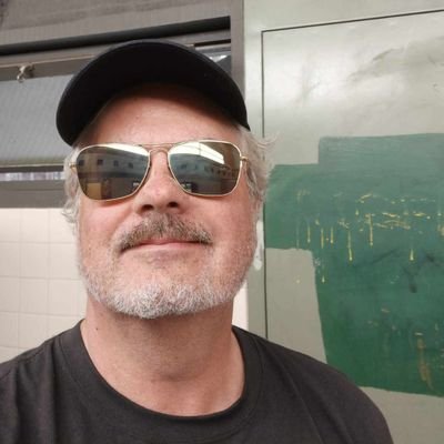 Rikfz1's profile picture. 