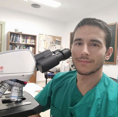 Hematólogo y patólogo. #Hemopath #Nefropath #Uropath. Estudiante de Historia del Arte. Cordobés de nacimiento, malagueño de corazón y viviendo en Guadalajara.