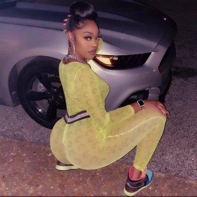 I’m aware that I am Rare 💙 IG- pepper___