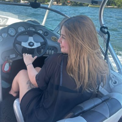 yoetapiaa's profile picture. 