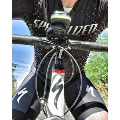 CiclistaPelato's profile picture. #GoConta pelato come il Pirata, amo mia moglie, i miei figli e la bici #iamspecialized
